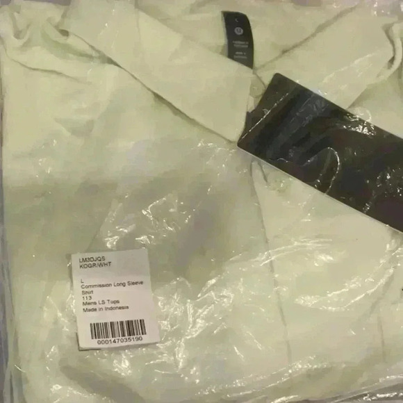 Lululemon Commission  Long Sleeve Shirt - Picture 1 of 1